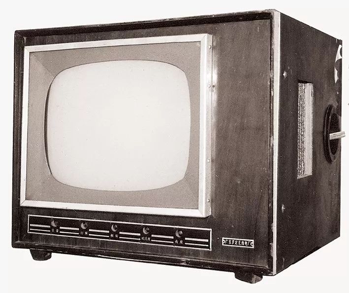 ��һ̨���ӻ�˵��