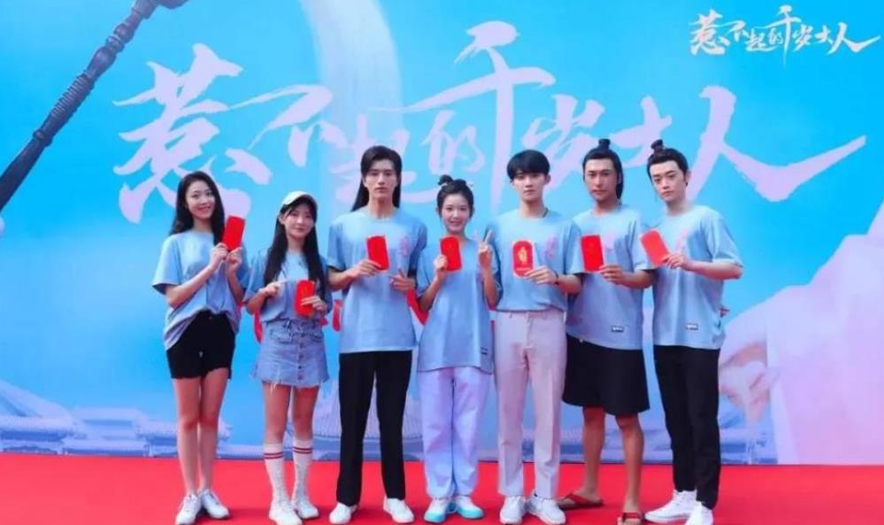 ���ǲ����ǧ����ˡ�����