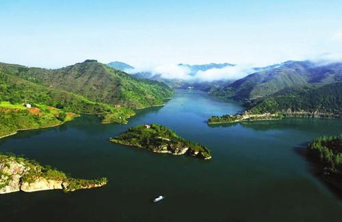 ��ʳ��¼Ƭ����Ұ�˼䡷��CCTV-17�ײ�