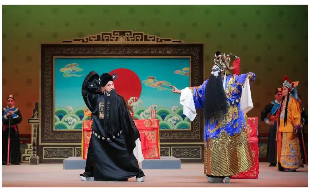 ȫ��Ϸ����������˲�����չ�ݾ�Ŀ������̨������������¼�����