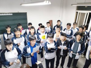 ������ʯȪ��ѧ�μ�ȫʡ����Сѧ��������ʱ�����ϳ�չ��