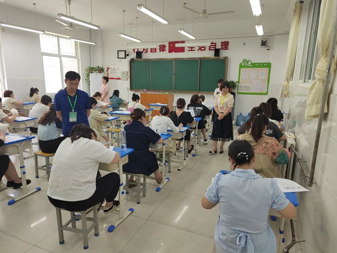 μμչڰ˽׶ʦܴרҵ֪ʶ