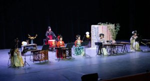 �����ճ����������������ֻ����³Ǿ糡����