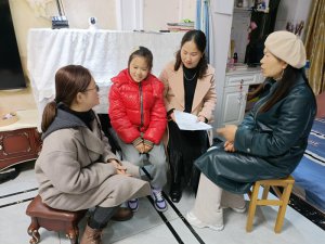 �����������سǱ�Сѧ��ʵ�ƽ���������ʦ��ҷá��