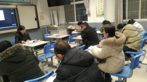 ��������������ƺ������Сѧ��չ��������ĥ���С����