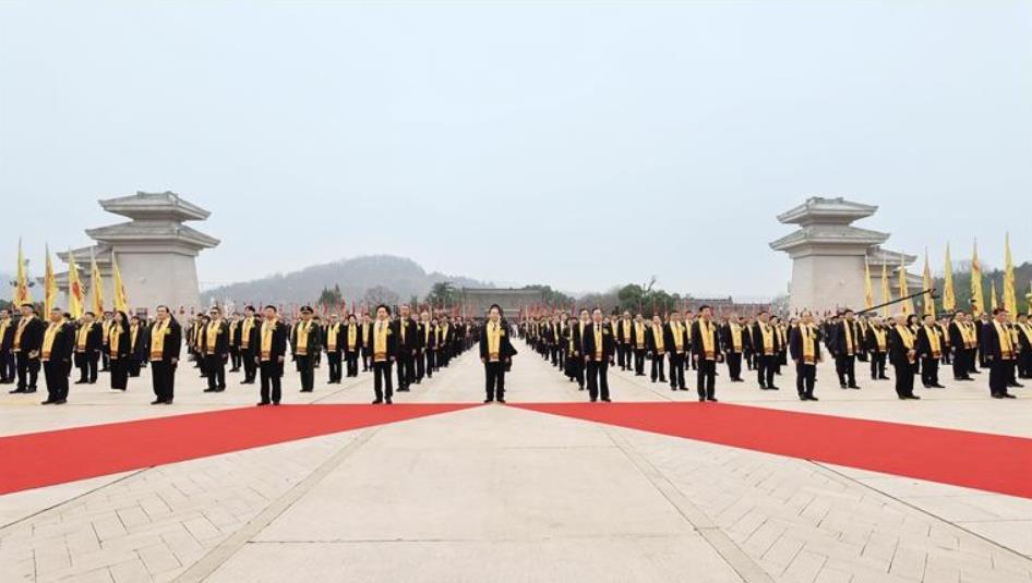 �׳���2024��������������ԯ�Ƶ۵������ ���廪��������һ��������Ӣ����Ľ�������ٳ´���Ȳμӹ������� 