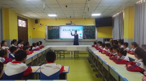 ������ʯȪ�سǹ���С��չ���ض�ͯ������������