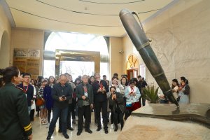 ߽йųҵҡ ׷Ѱ˵ĳʹ