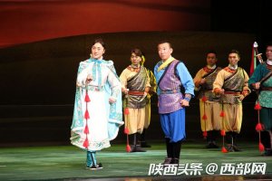 �����˿�սڿ�Ļ�ڼ� ��Ļ�ݳ��۽���˿·���桱