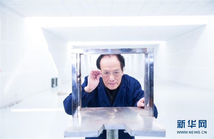 ����ϰ��ƽ��ʱ���й���ɫ�������˼��ָ���¡���ף�ĸ￪��40���ꡤ���·�չ�����»�ȫýͷ����ͼ�Ļ�������5�����£�����һ��������ʱ�����