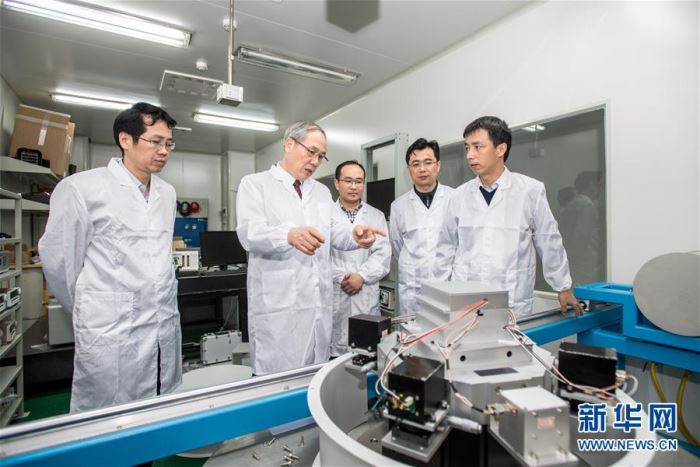 ����ϰ��ƽ��ʱ���й���ɫ�������˼��ָ���¡���ף�ĸ￪��40���ꡤ���·�չ�����»�ȫýͷ����ͼ�Ļ�������7�����£�����һ��������ʱ�����