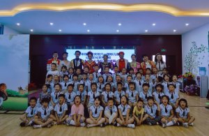 �汾�硶��ɫ����:���������Ρ�����������