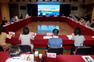 ������ǻ�ִ�Ϸ���ƺӶ�Ů���籾���ֻ���μ���ٿ�