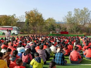 μ�����ѳ���ͼ���������ǽ���������߽���������Сѧ