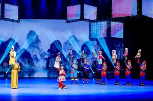 ����ľż����硶�������밢ţ�硷���ֹų�С����